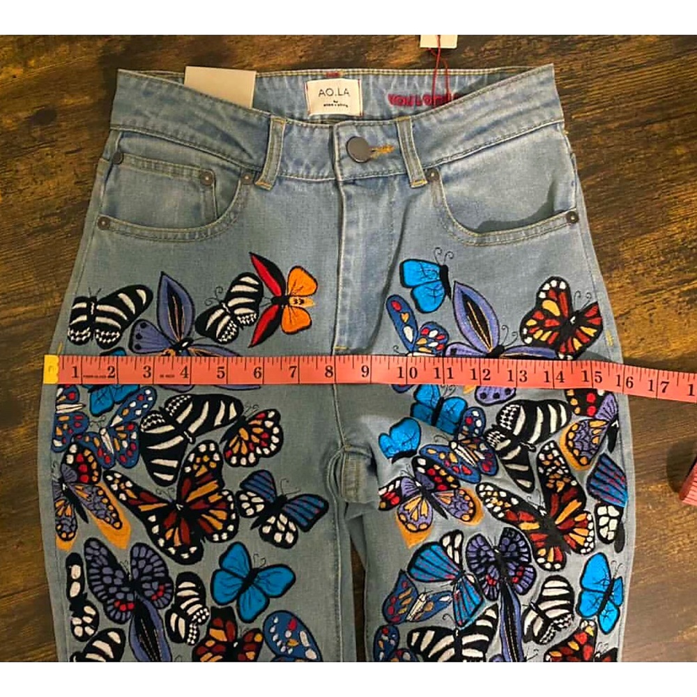 Alice + Olivia Beautiful Embroidered Butterfly Bell Jeans Pant - Picture 7 of 16